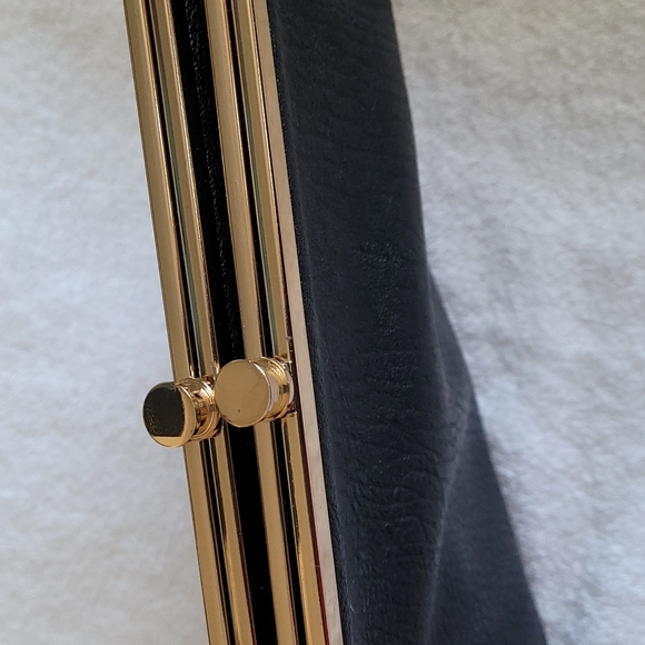 Wallet/Clutch - Picture 5 of 5